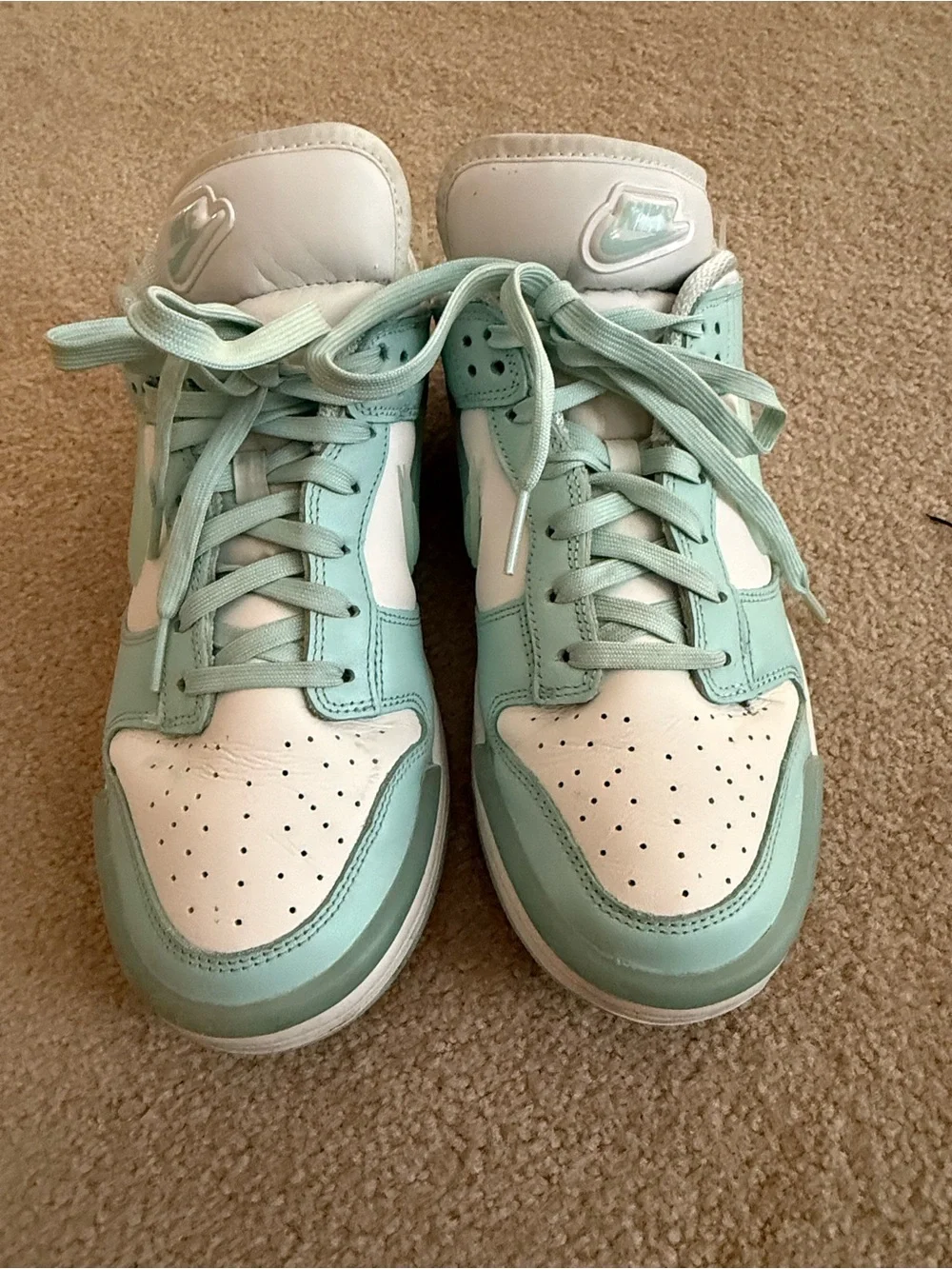 Nike classic low